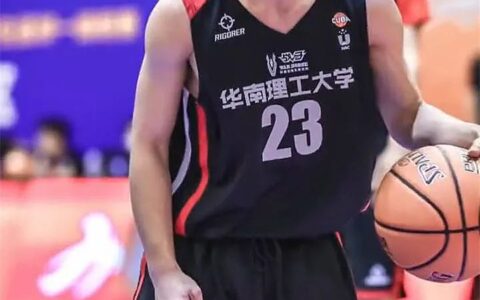 00后华南理工大学篮球体育生，短发的样子太帅了！